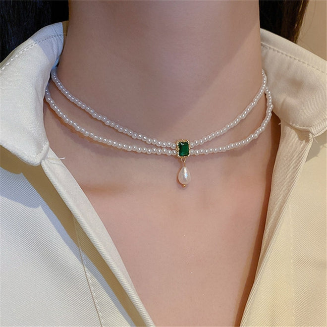 Emerald Order Pearl Choker